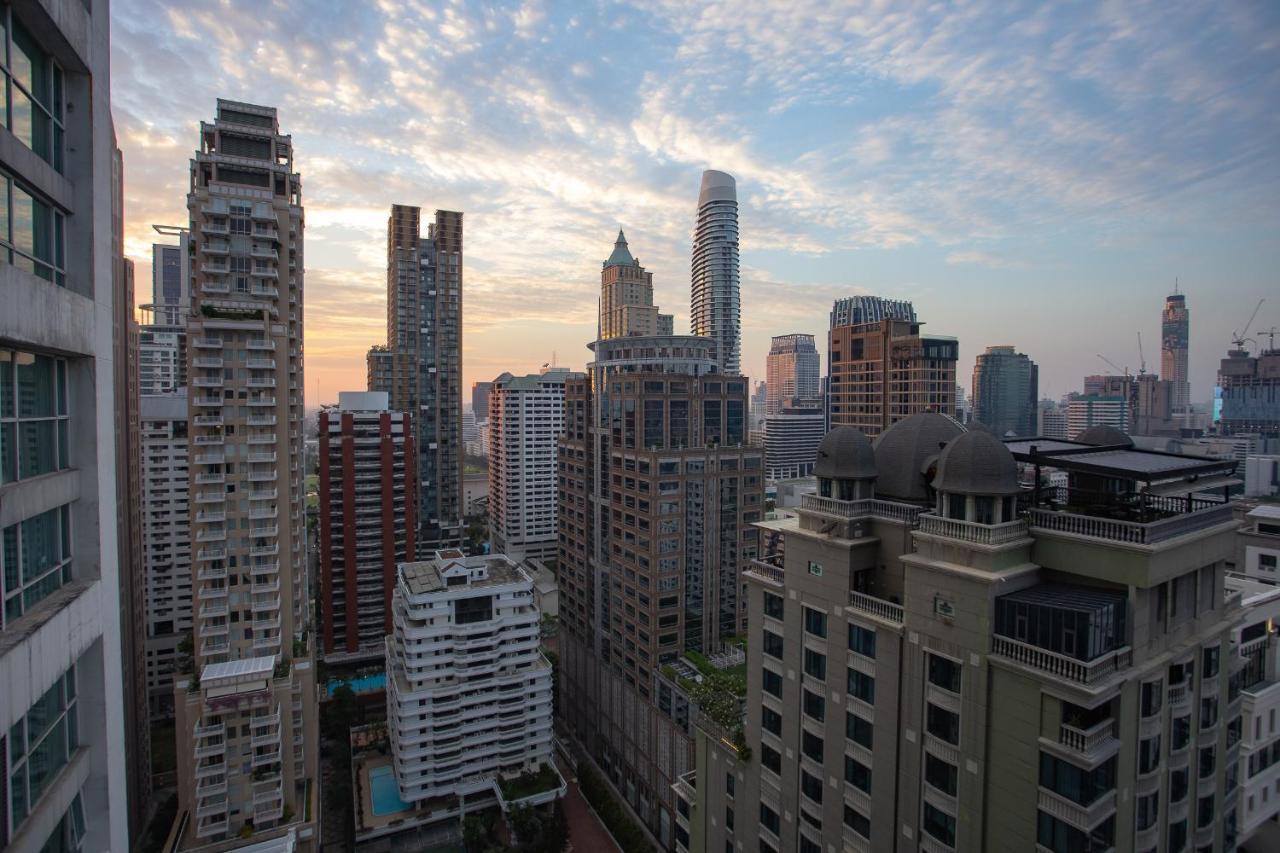 Urbana Langsuan Hotel Bangkok Exterior foto